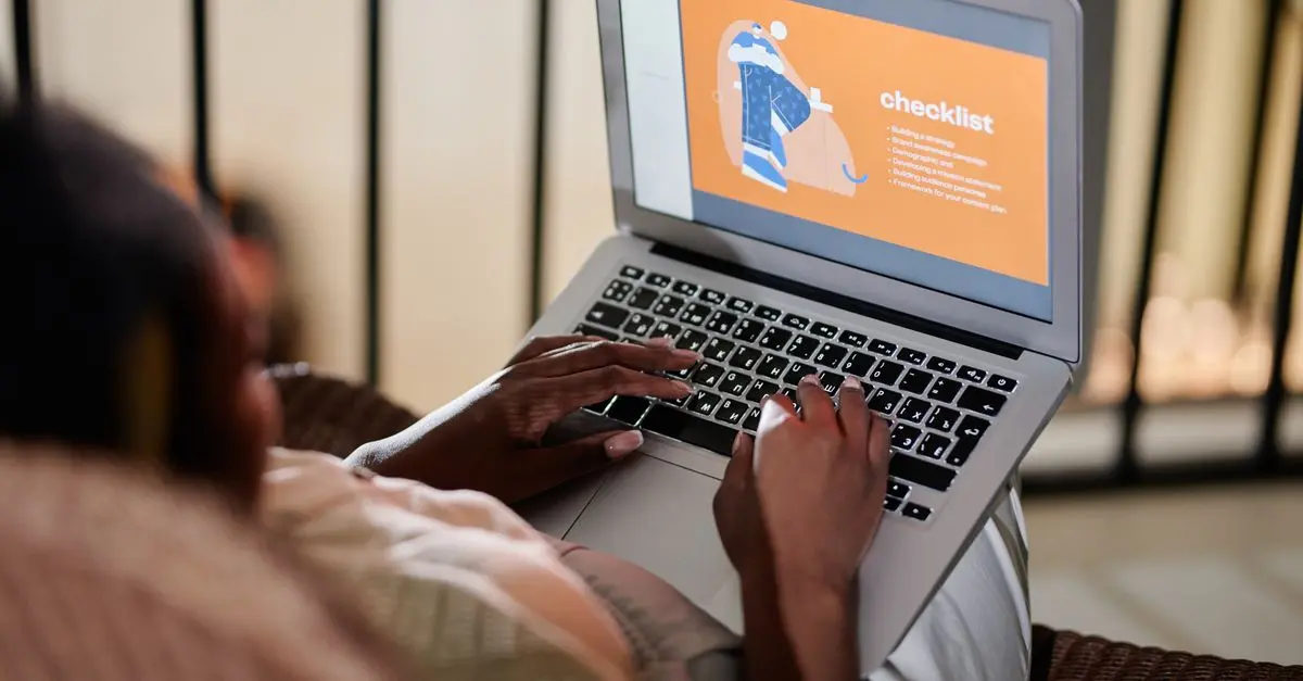 Cómo utilizar herramientas digitales para mantenerte actualizado