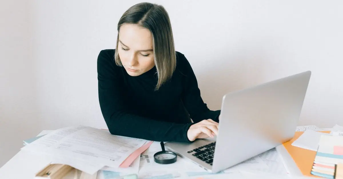 Cómo verificar la veracidad de la información actualizada en línea