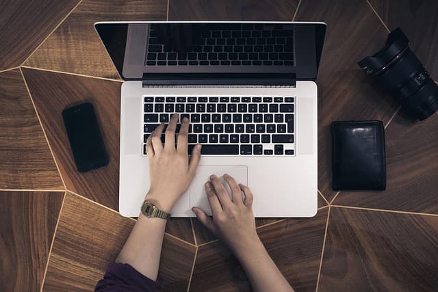 Cómo contar con información actualizada en el mundo digital