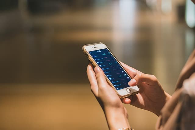 Cómo asegurar la veracidad de la información actualizada en línea